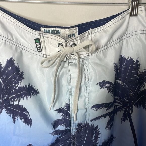 American Eagle Blue White Palm Tree Beach Print Ombre Swim Board Shorts Size 32 - Picture 5 of 11